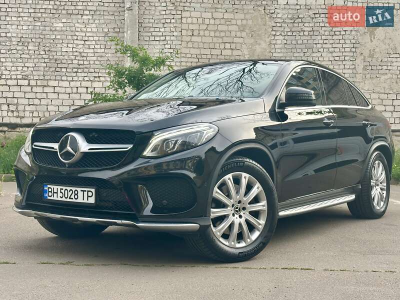 Внедорожник / Кроссовер Mercedes-Benz GLE-Class Coupe 2015 в 