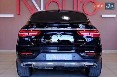Внедорожник / Кроссовер Mercedes-Benz GLE-Class Coupe 2016 в 
