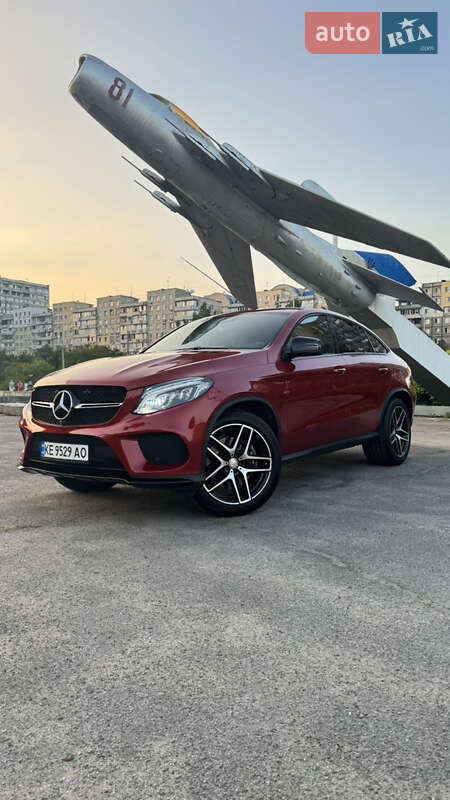Внедорожник / Кроссовер Mercedes-Benz GLE-Class Coupe 2015 в Киеве
