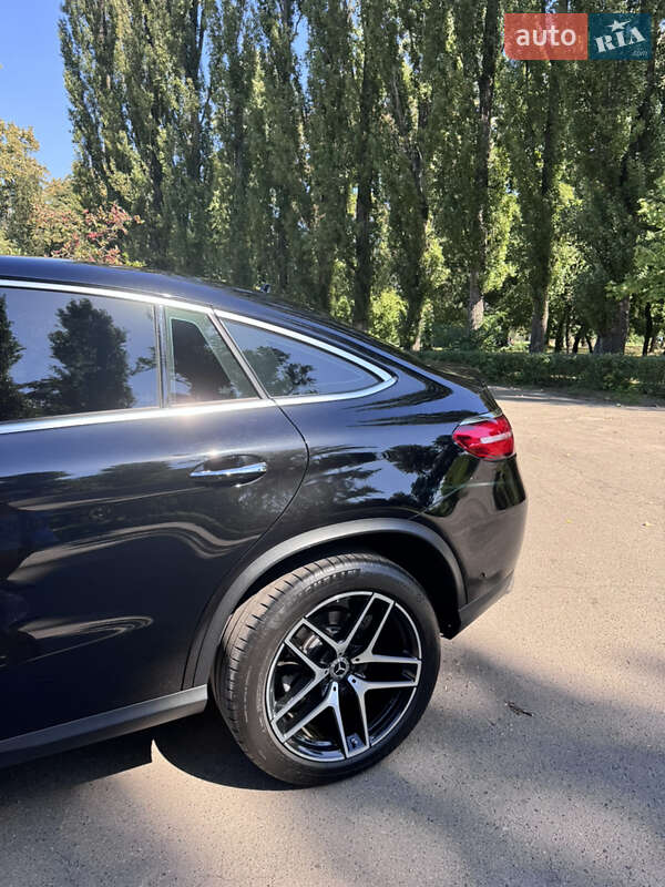 Внедорожник / Кроссовер Mercedes-Benz GLE-Class Coupe 2015 в Киеве