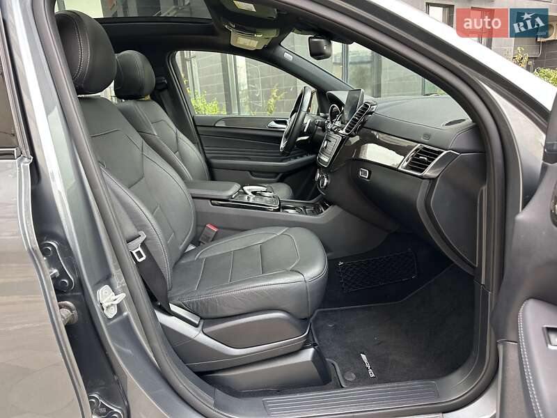 Внедорожник / Кроссовер Mercedes-Benz GLE-Class Coupe 2016 в Киеве фото 23 Внедорожник / Кроссовер Mercedes-Benz GLE-Class Coupe 2016 в Киеве