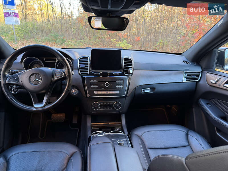 Внедорожник / Кроссовер Mercedes-Benz GLE-Class Coupe 2019 в Львове фото 10 Внедорожник / Кроссовер Mercedes-Benz GLE-Class Coupe 2019 в Львове