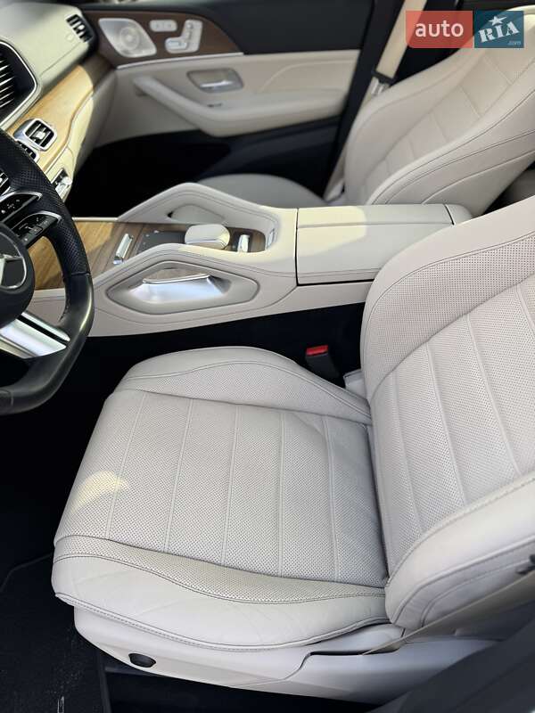 Внедорожник / Кроссовер Mercedes-Benz GLE-Class Coupe 2023 в Киеве фото 41 Внедорожник / Кроссовер Mercedes-Benz GLE-Class Coupe 2023 в Киеве