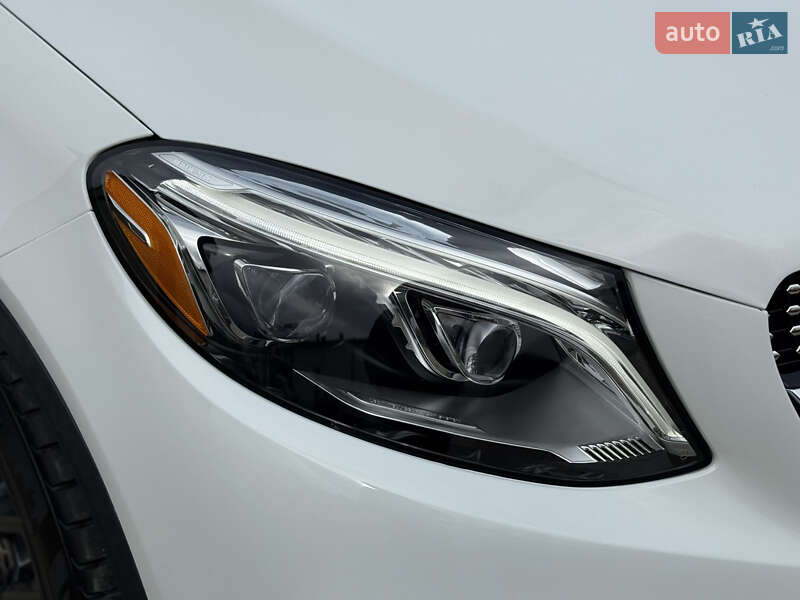 Позашляховик / Кросовер Mercedes-Benz GLE-Class Coupe 2017 в Тернополі фото 21 Позашляховик / Кросовер Mercedes-Benz GLE-Class Coupe 2017 в Тернополі