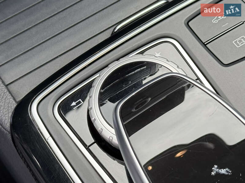 Позашляховик / Кросовер Mercedes-Benz GLE-Class Coupe 2017 в Тернополі фото 75 Позашляховик / Кросовер Mercedes-Benz GLE-Class Coupe 2017 в Тернополі