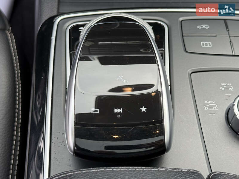 Позашляховик / Кросовер Mercedes-Benz GLE-Class Coupe 2017 в Тернополі фото 74 Позашляховик / Кросовер Mercedes-Benz GLE-Class Coupe 2017 в Тернополі