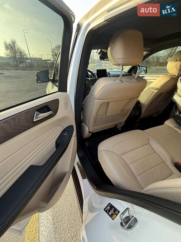 Позашляховик / Кросовер Mercedes-Benz GLE-Class Coupe 2018 в Києві фото 7 Позашляховик / Кросовер Mercedes-Benz GLE-Class Coupe 2018 в Києві