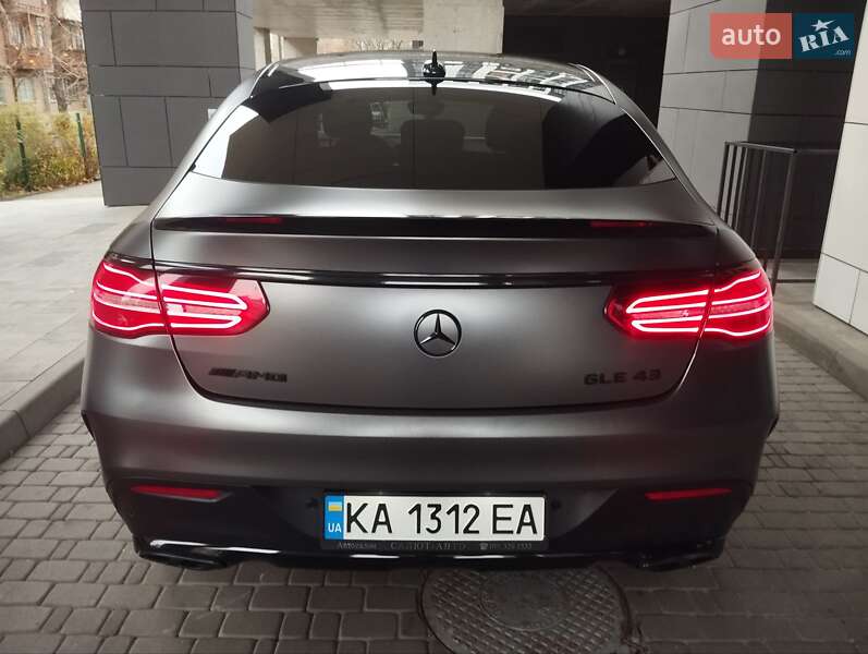 Позашляховик / Кросовер Mercedes-Benz GLE-Class Coupe 2016 в Києві