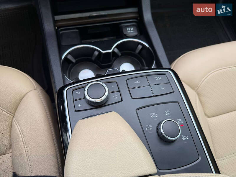 Внедорожник / Кроссовер Mercedes-Benz GLE-Class Coupe 2017 в Киеве фото 26 Внедорожник / Кроссовер Mercedes-Benz GLE-Class Coupe 2017 в Киеве