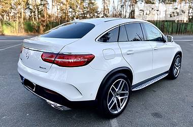 Внедорожник / Кроссовер Mercedes-Benz GLE-Class 2018 в Киеве