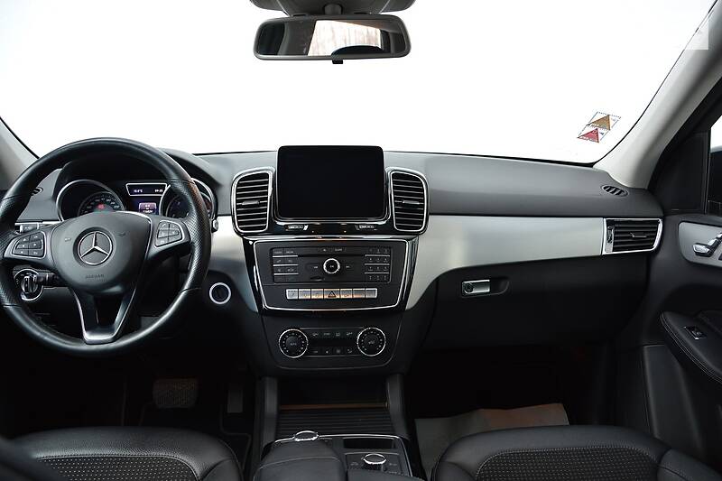 Позашляховик / Кросовер Mercedes-Benz GLE-Class 2016 в Києві