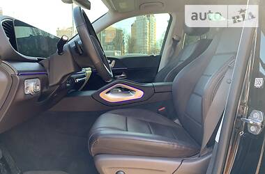 Позашляховик / Кросовер Mercedes-Benz GLE-Class 2019 в 