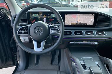 Позашляховик / Кросовер Mercedes-Benz GLE-Class 2019 в 
