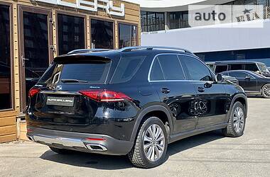 Позашляховик / Кросовер Mercedes-Benz GLE-Class 2019 в 