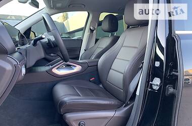 Позашляховик / Кросовер Mercedes-Benz GLE-Class 2019 в 