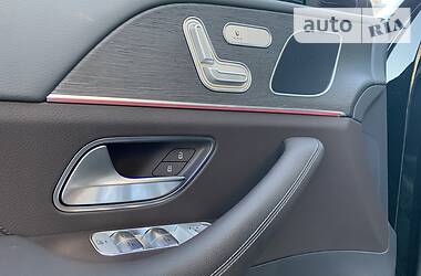 Позашляховик / Кросовер Mercedes-Benz GLE-Class 2019 в 