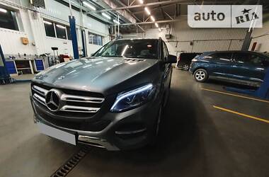 Позашляховик / Кросовер Mercedes-Benz GLE-Class 2018 в 