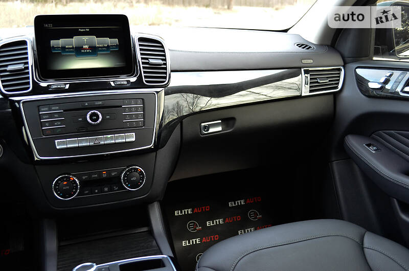 Позашляховик / Кросовер Mercedes-Benz GLE-Class 2016 в Києві