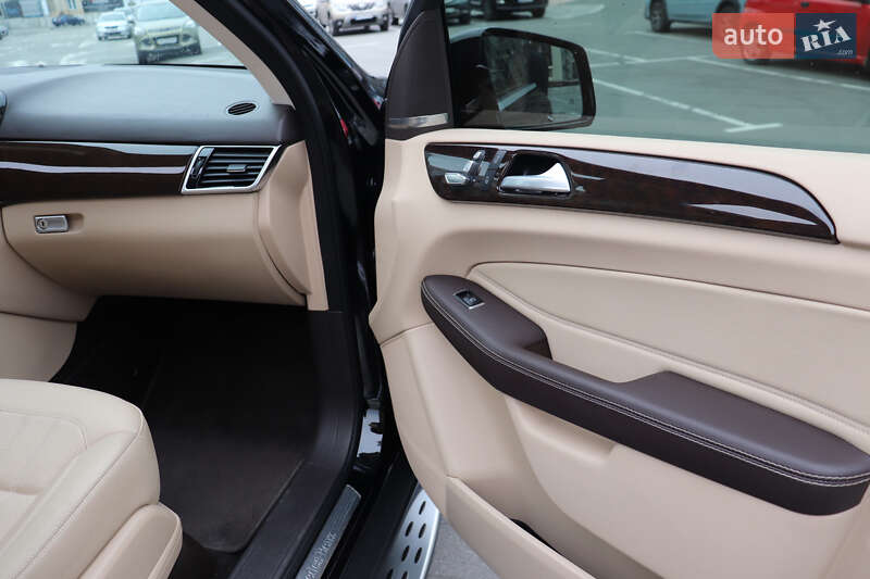 Внедорожник / Кроссовер Mercedes-Benz GLE-Class 2016 в Киеве