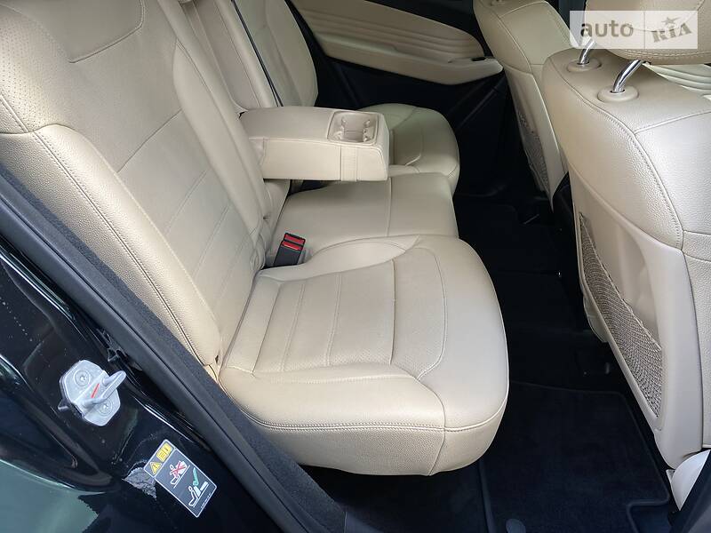 Позашляховик / Кросовер Mercedes-Benz GLE-Class 2016 в Києві