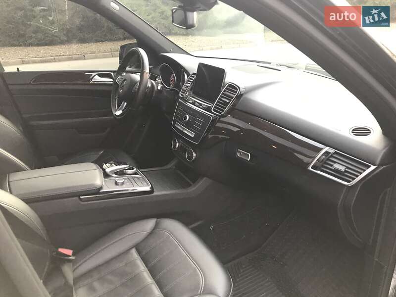 Внедорожник / Кроссовер Mercedes-Benz GLE-Class 2016 в Умани