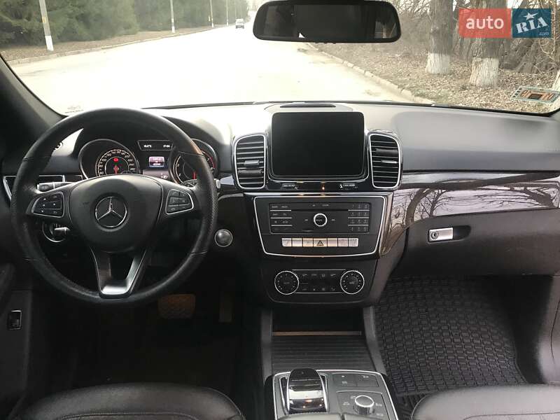 Внедорожник / Кроссовер Mercedes-Benz GLE-Class 2016 в Умани