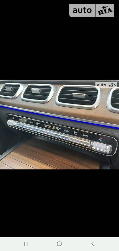 Внедорожник / Кроссовер Mercedes-Benz GLE-Class 2019 в Иршаве