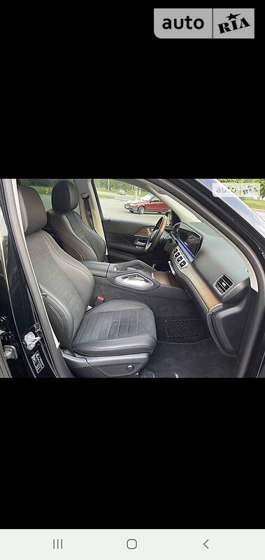 Внедорожник / Кроссовер Mercedes-Benz GLE-Class 2019 в Иршаве