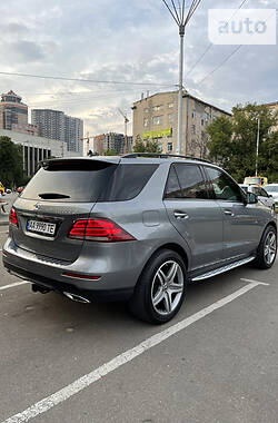 Позашляховик / Кросовер Mercedes-Benz GLE-Class 2016 в Києві