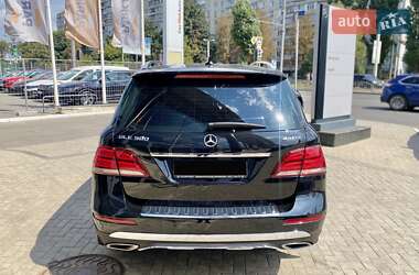 Седан Mercedes-Benz GLE-Class 2018 в 