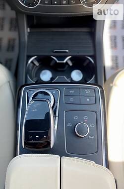 Седан Mercedes-Benz GLE-Class 2018 в 