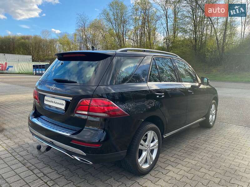 Внедорожник / Кроссовер Mercedes-Benz GLE-Class 2015 в Ужгороде фото 7 Внедорожник / Кроссовер Mercedes-Benz GLE-Class 2015 в Ужгороде