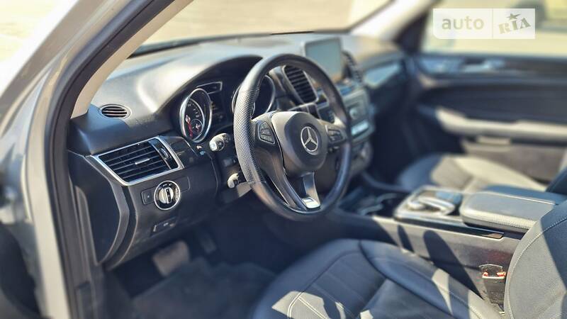 Позашляховик / Кросовер Mercedes-Benz GLE-Class 2015 в Олександрівці (Краматорського району) фото 16 Позашляховик / Кросовер Mercedes-Benz GLE-Class 2015 в Олександрівці (Краматорського району)