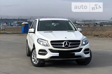 Внедорожник / Кроссовер Mercedes-Benz GLE-Class 2017 в Киеве