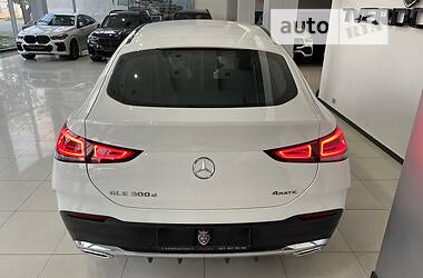Позашляховик / Кросовер Mercedes-Benz GLE-Class 2022 в 