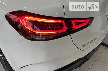 Позашляховик / Кросовер Mercedes-Benz GLE-Class 2022 в 