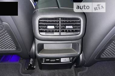 Позашляховик / Кросовер Mercedes-Benz GLE-Class 2022 в 