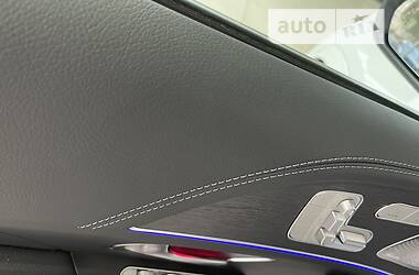 Позашляховик / Кросовер Mercedes-Benz GLE-Class 2022 в 