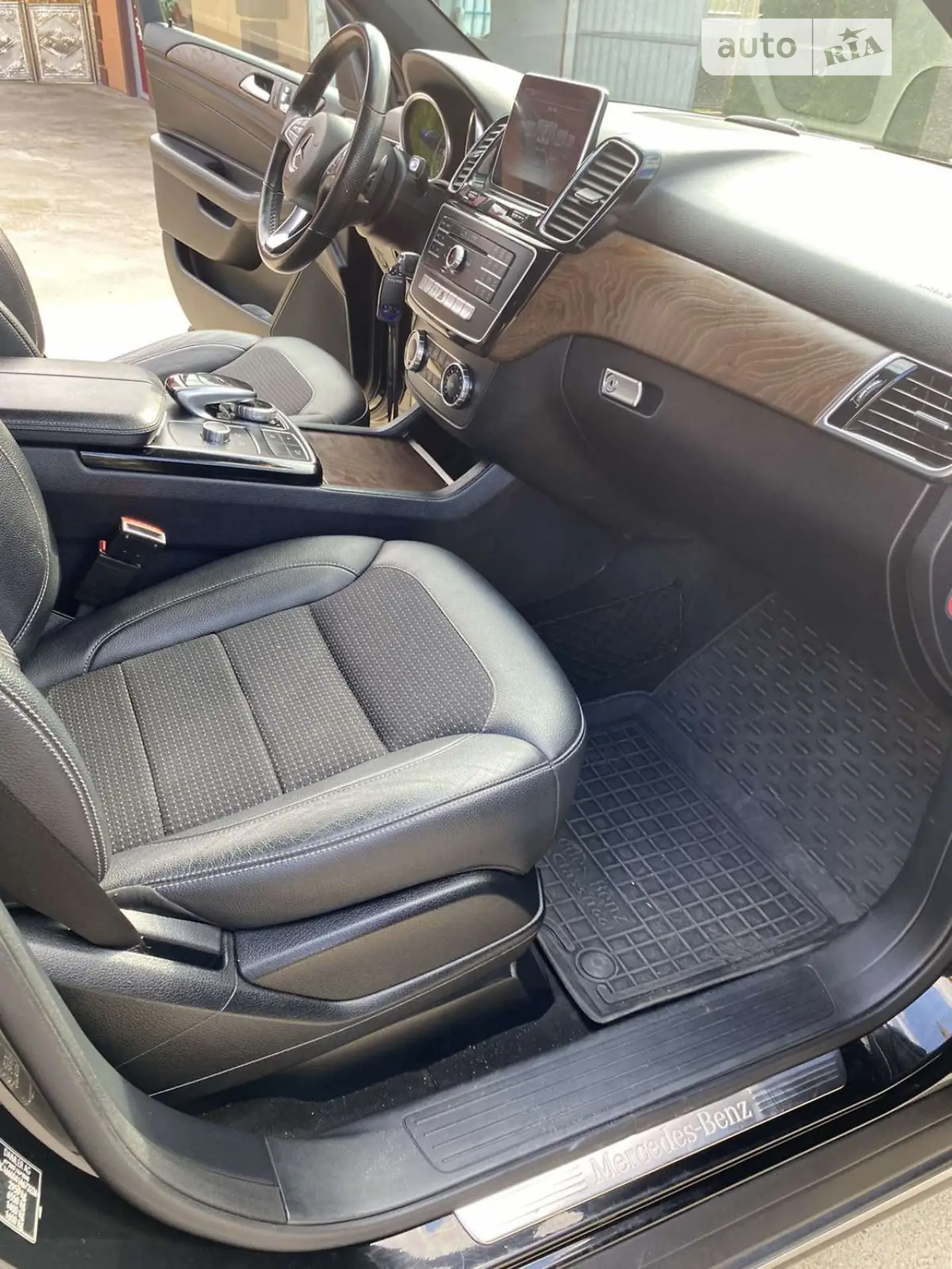2015 Mercedes-Benz GLE - мініатюра 12