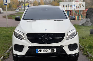 Внедорожник / Кроссовер Mercedes-Benz GLE-Class 2016 в Бердичеве