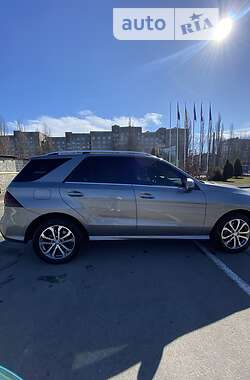 Внедорожник / Кроссовер Mercedes-Benz GLE-Class 2015 в Ивано-Франковске