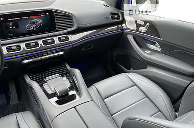 Позашляховик / Кросовер Mercedes-Benz GLE-Class 2022 в 