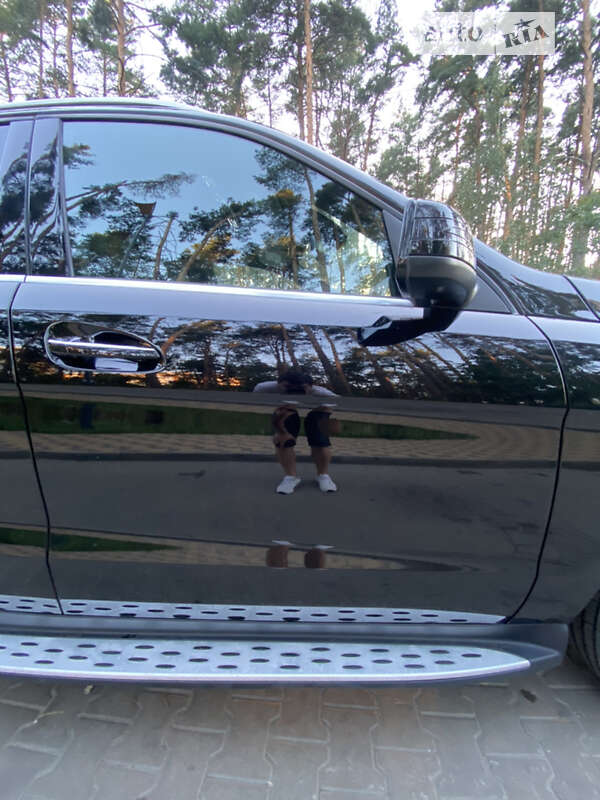 Позашляховик / Кросовер Mercedes-Benz GLE-Class 2016 в Ірпені