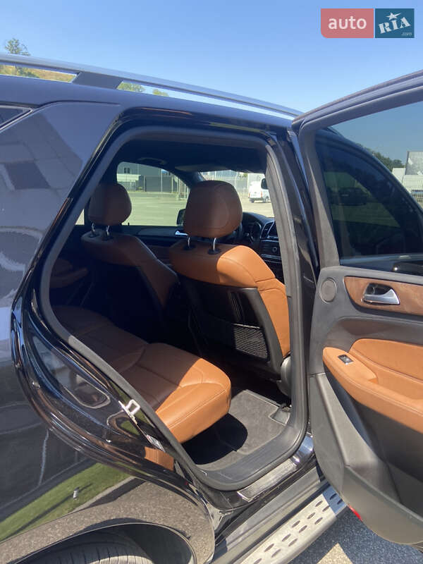 Позашляховик / Кросовер Mercedes-Benz GLE-Class 2015 в Києві