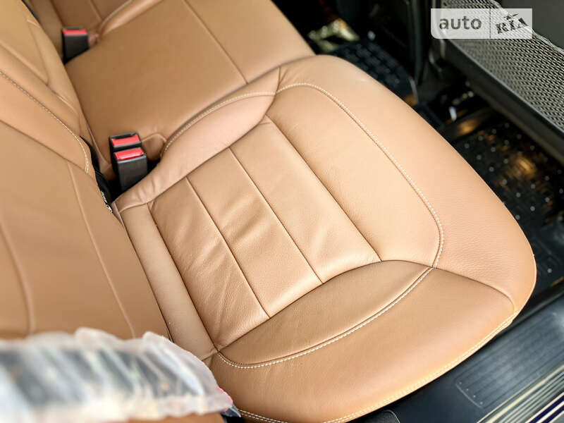 Внедорожник / Кроссовер Mercedes-Benz GLE-Class 2017 в Ивано-Франковске