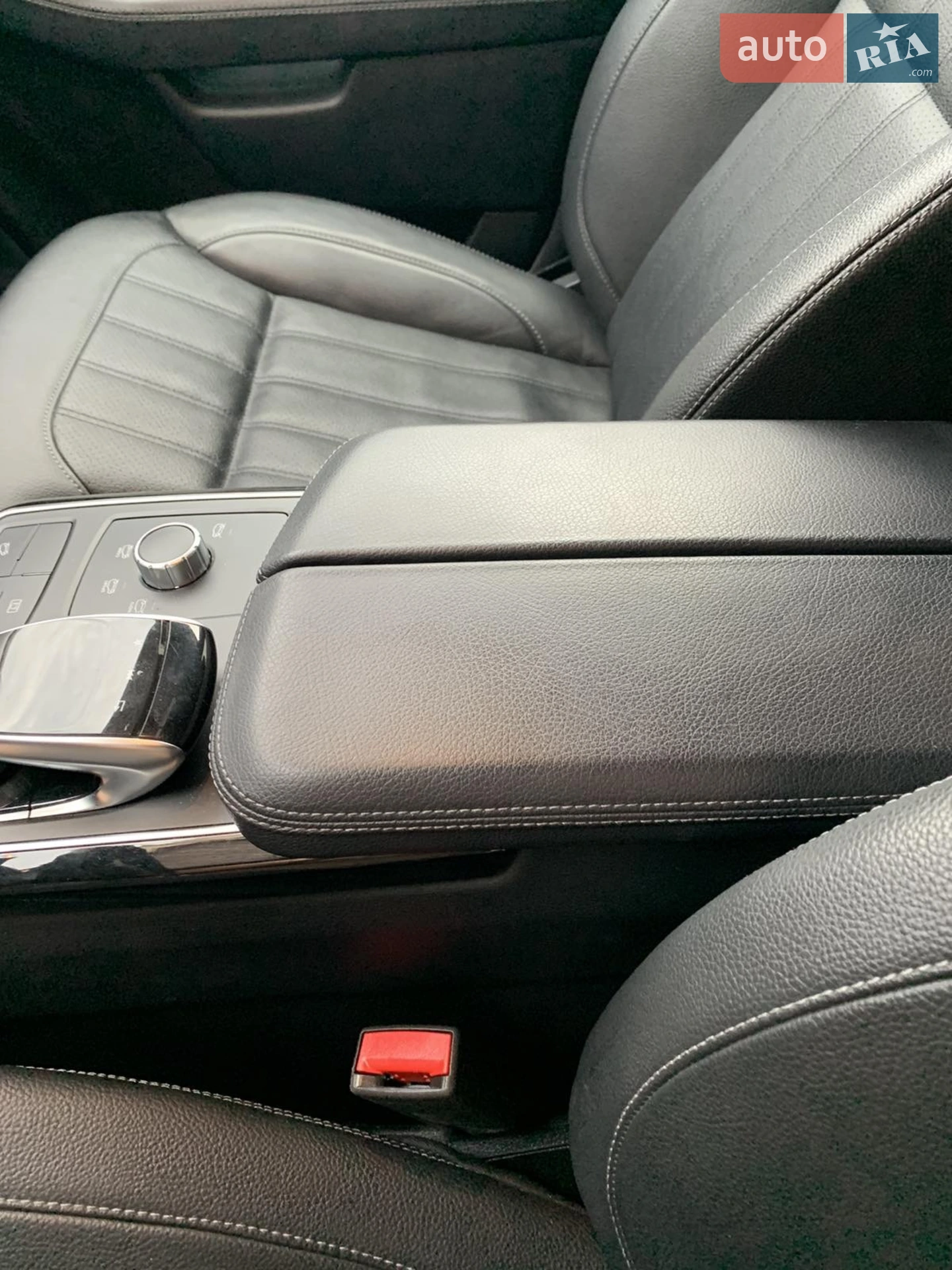 2017 Mercedes-Benz GLE - мініатюра 27