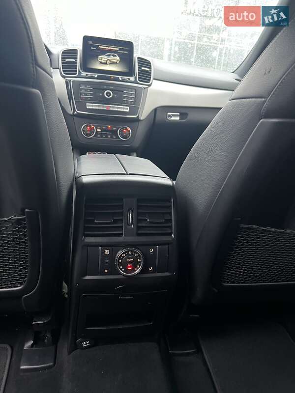 Внедорожник / Кроссовер Mercedes-Benz GLE-Class 2016 в Днепре