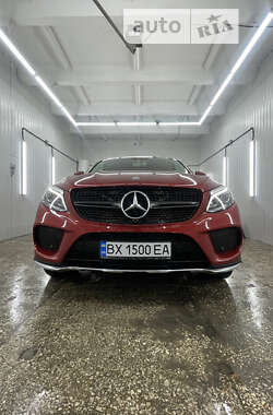 Внедорожник / Кроссовер Mercedes-Benz GLE-Class 2016 в 