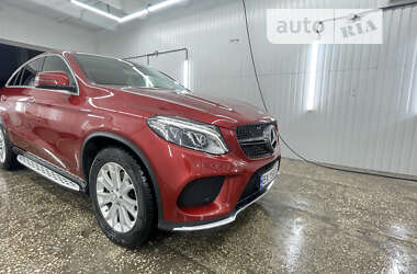 Внедорожник / Кроссовер Mercedes-Benz GLE-Class 2016 в 