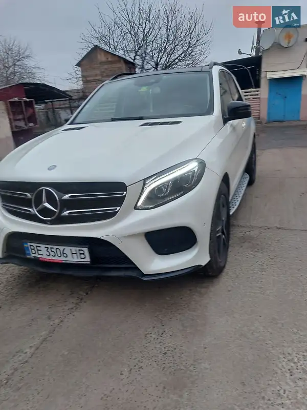Mercedes-Benz GLE-Class